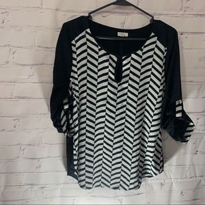 Antilia Femme Black and White Chevron Roll-Sleeve Blouse